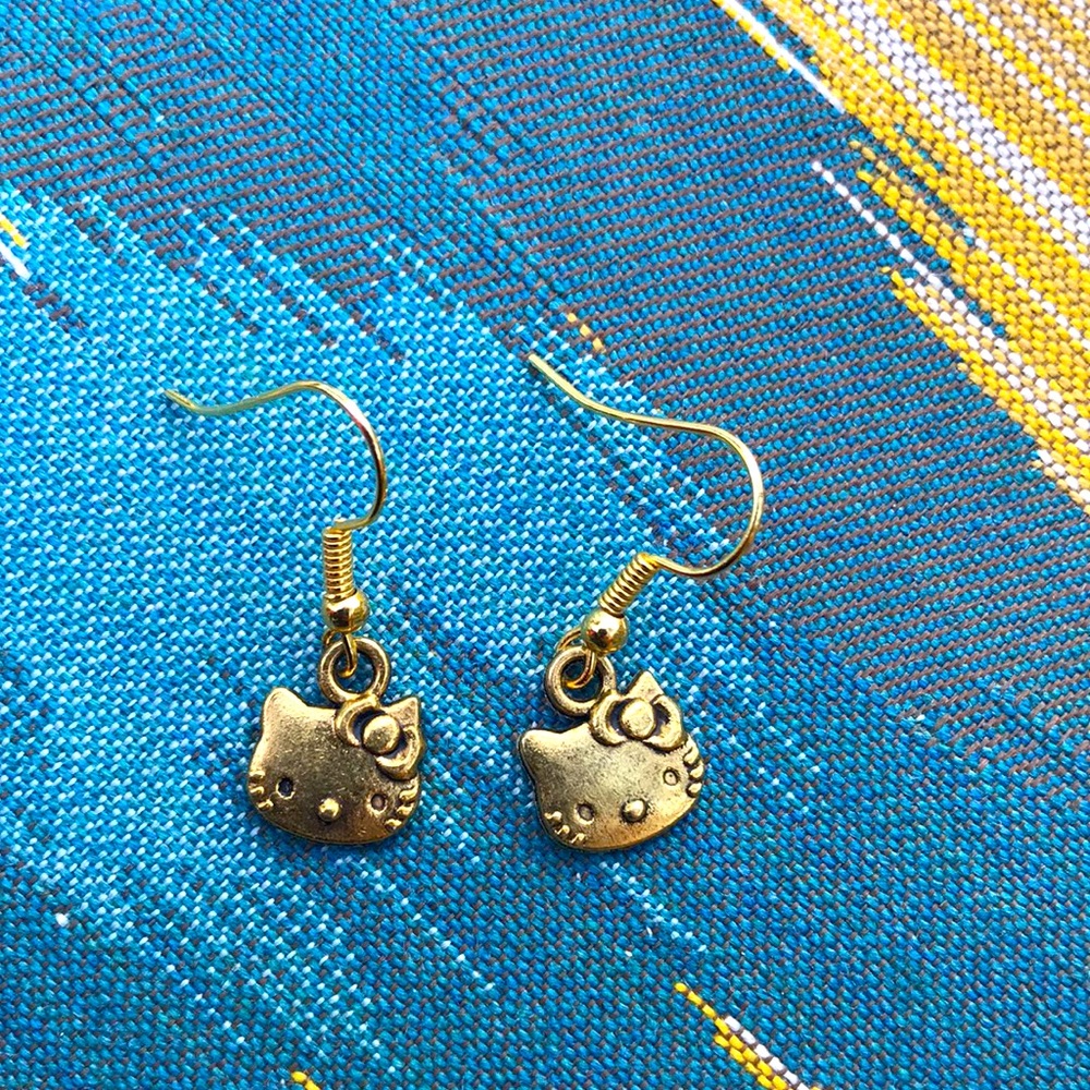 Hello Kitty Earrings